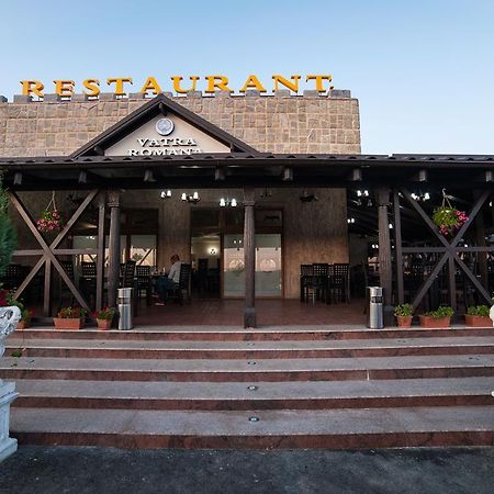 Vatra Romana Bed & Breakfast Racarii de Jos Ngoại thất bức ảnh