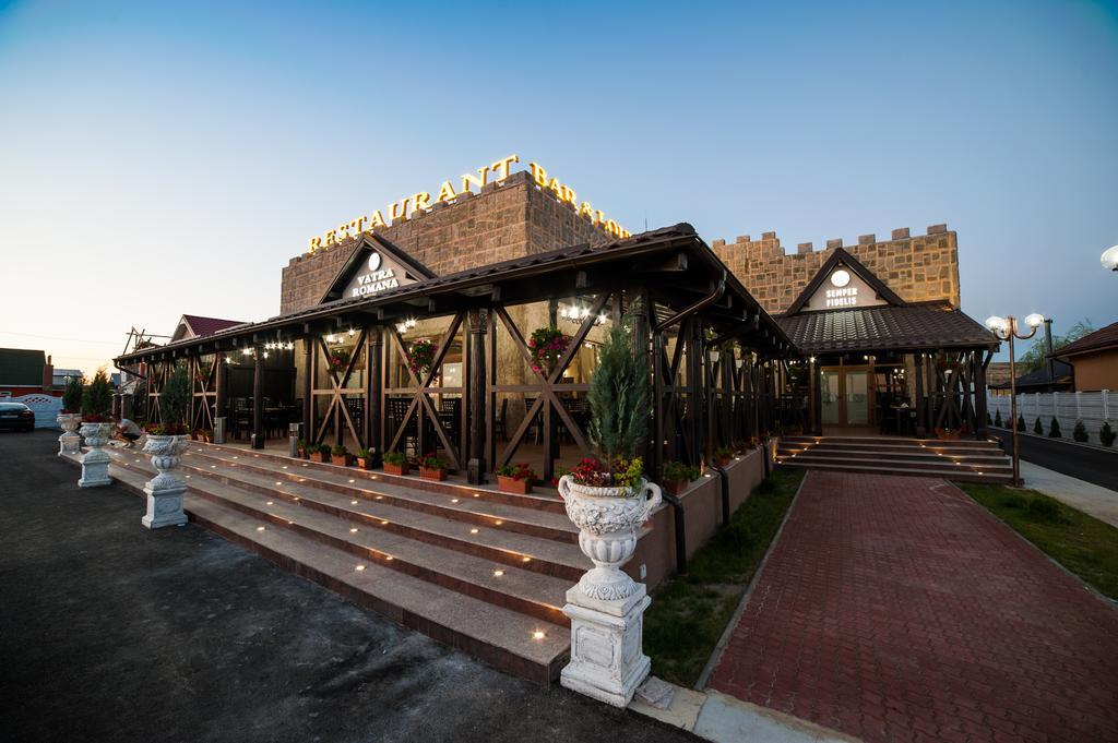 Vatra Romana Bed & Breakfast Racarii de Jos Ngoại thất bức ảnh